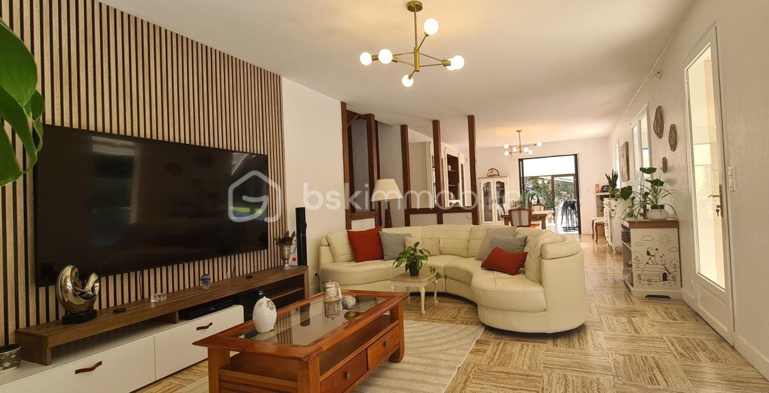 Maison à vendre, 270m², Mazé