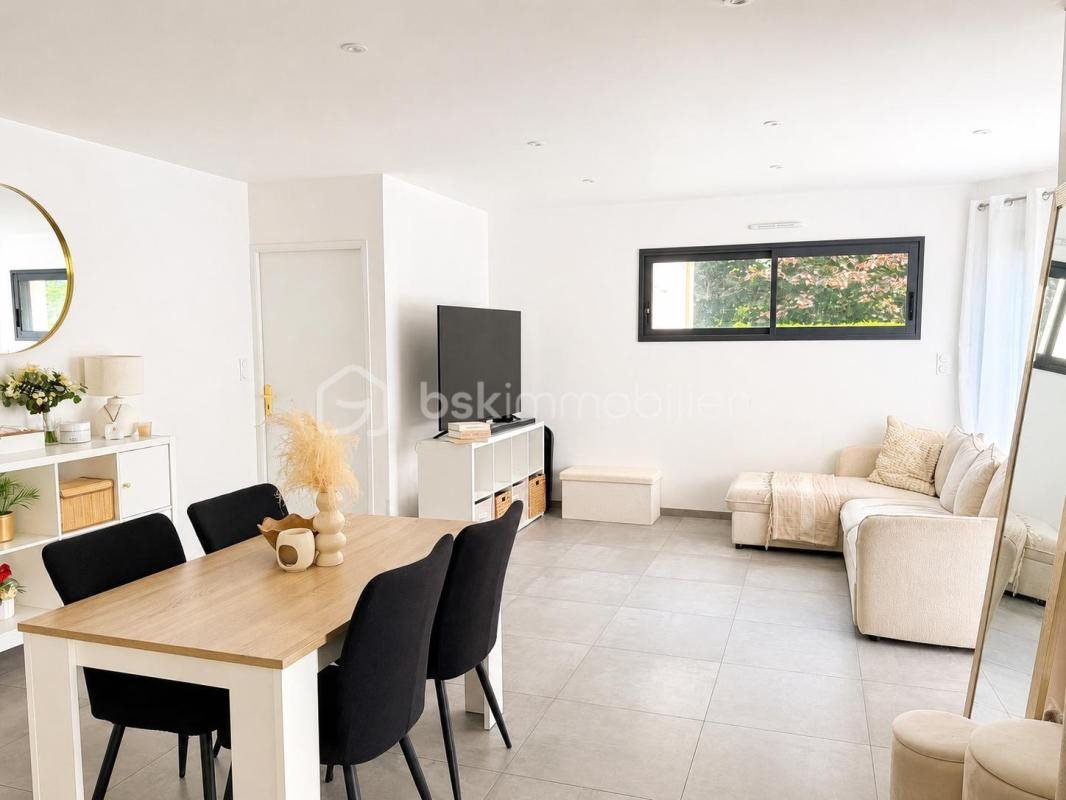 Maison à vendre, 115m², Saint-Pierre-la-Cour