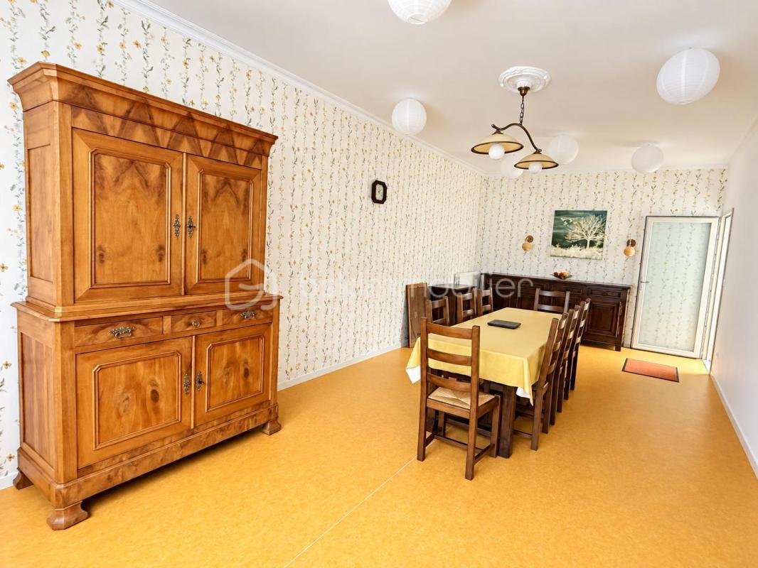 Maison à vendre, 102m², Ernée
