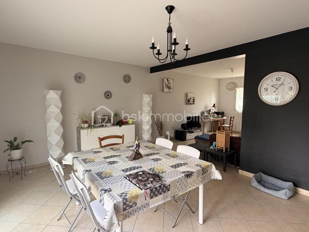 Maison à vendre, 127m², Saint-Pierre-la-Cour