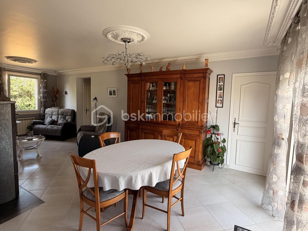Maison à vendre, 135m², Saint-Pierre-la-Cour