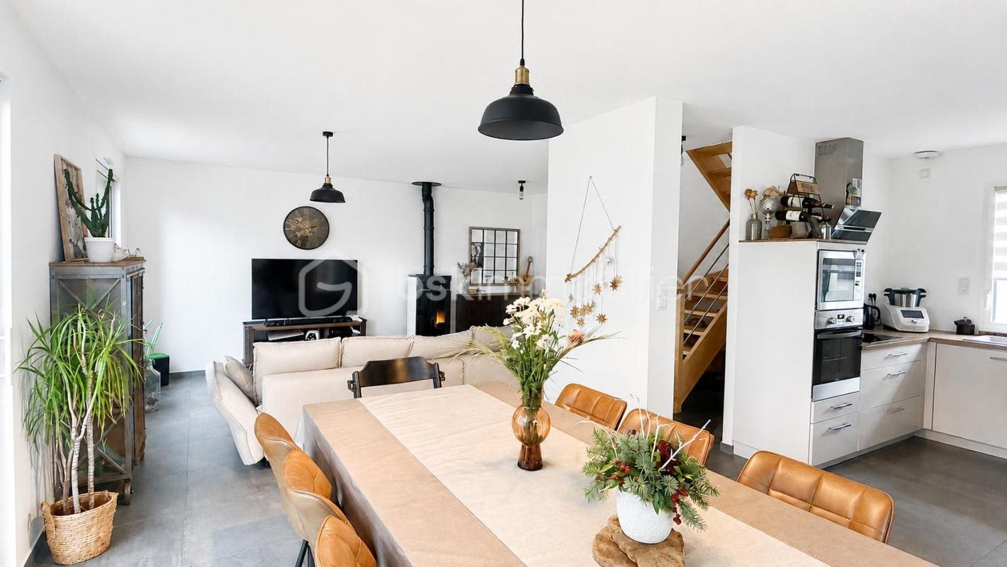 Maison à vendre, 96m², Fougères