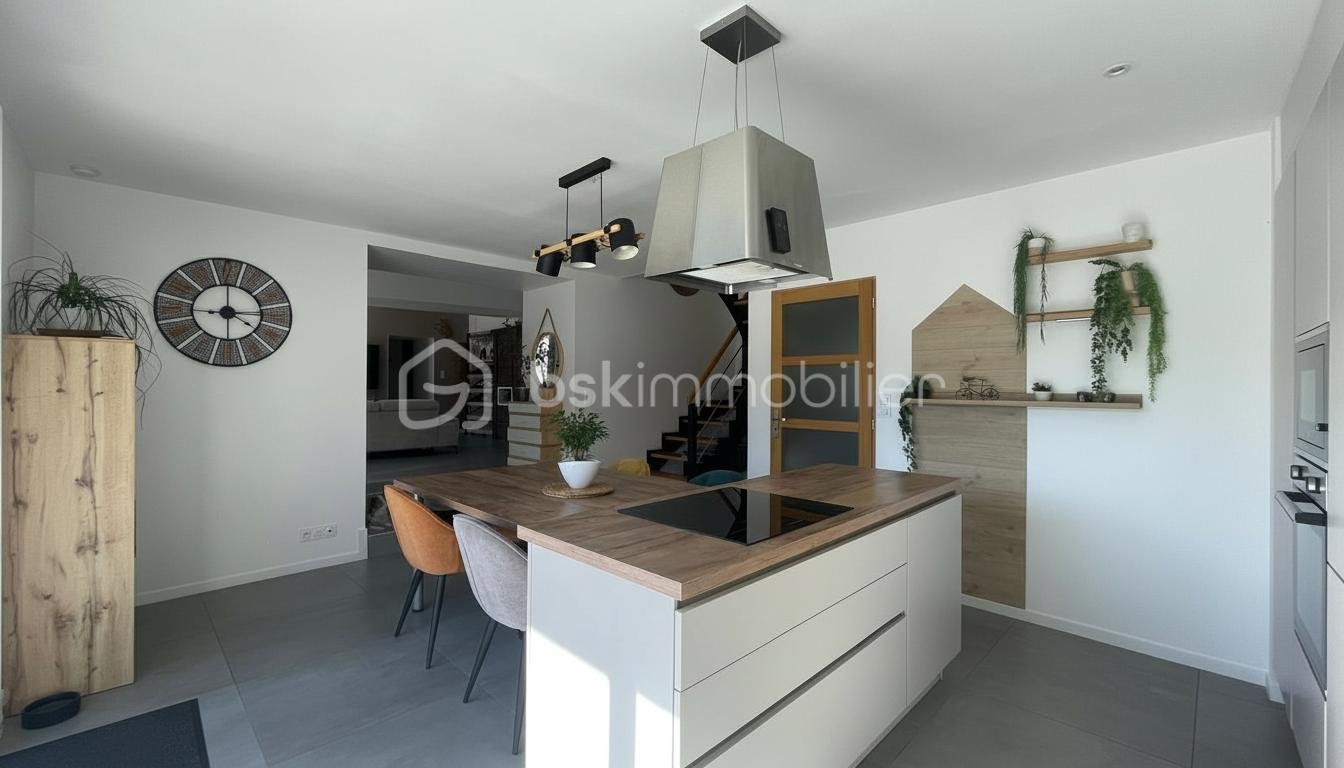 Maison à vendre, 155m², Liffré
