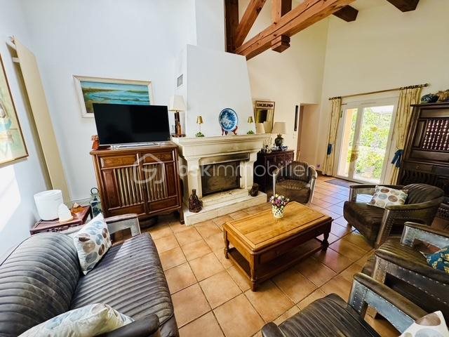 Maison à vendre, 192m², La Destrousse