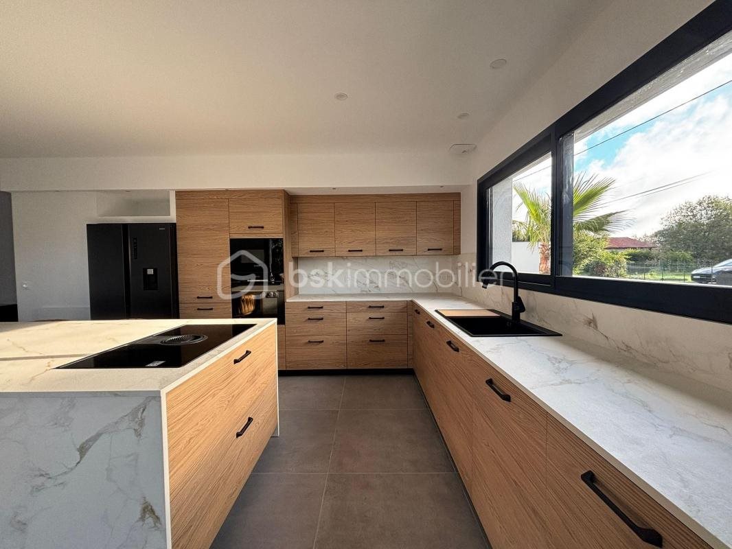 Maison à vendre, 139m², Bessières