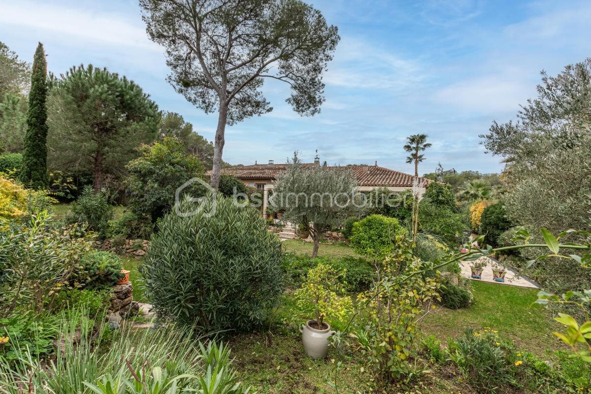 Maison à vendre, 250m², Saint-Raphaël