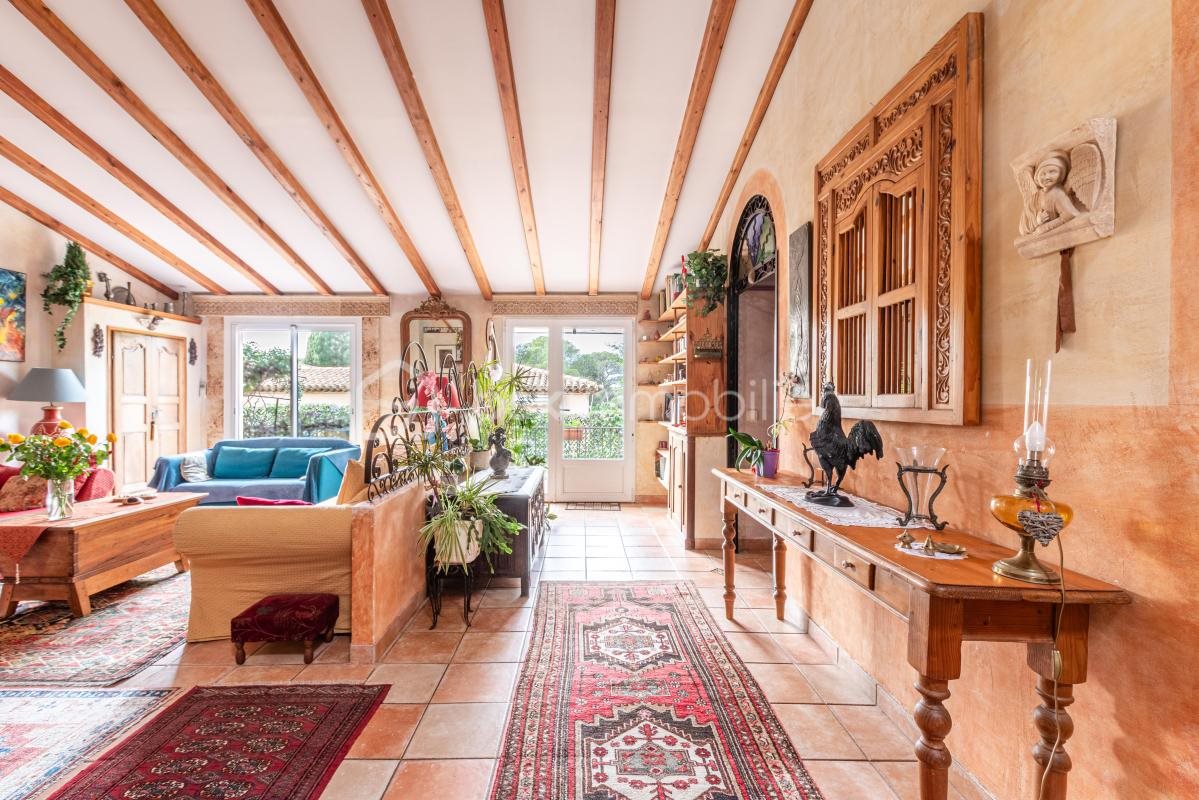 Maison à vendre, 250m², Saint-Raphaël