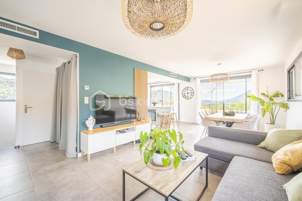 Maison à vendre, 130m², Le Revest-les-Eaux