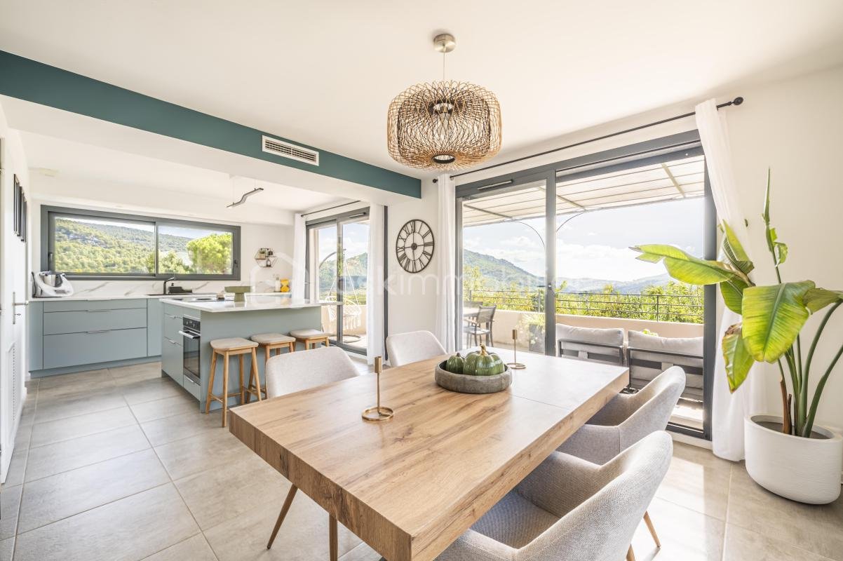 Maison à vendre, 130m², Le Revest-les-Eaux