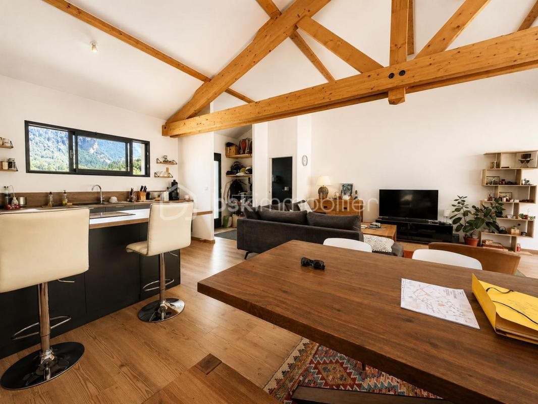 Maison à vendre, 120m², Annot