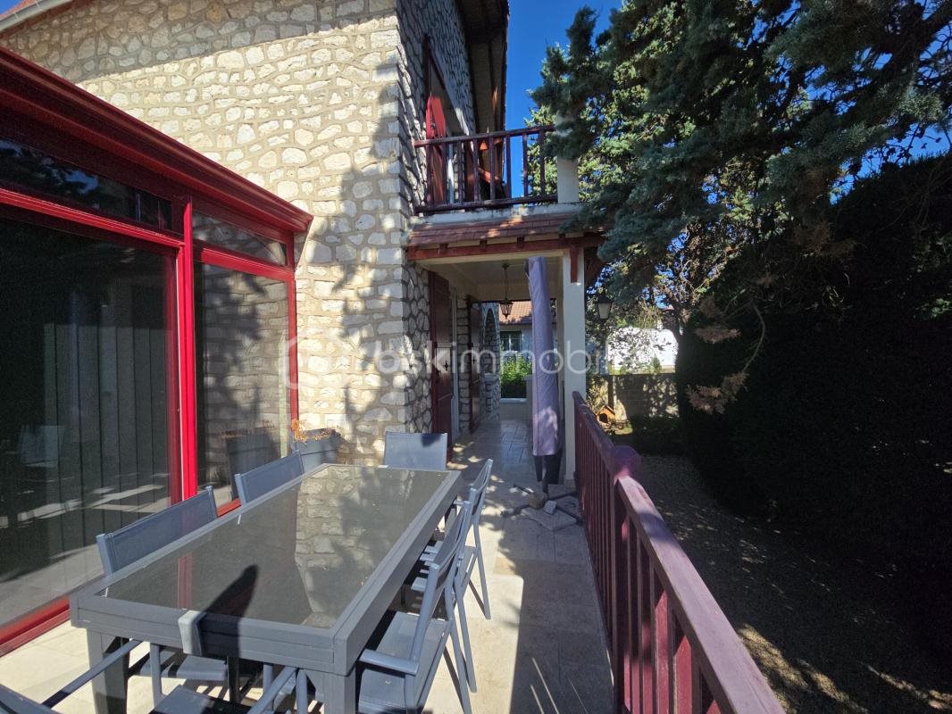 Maison à vendre, 132m², Courlon-sur-Yonne