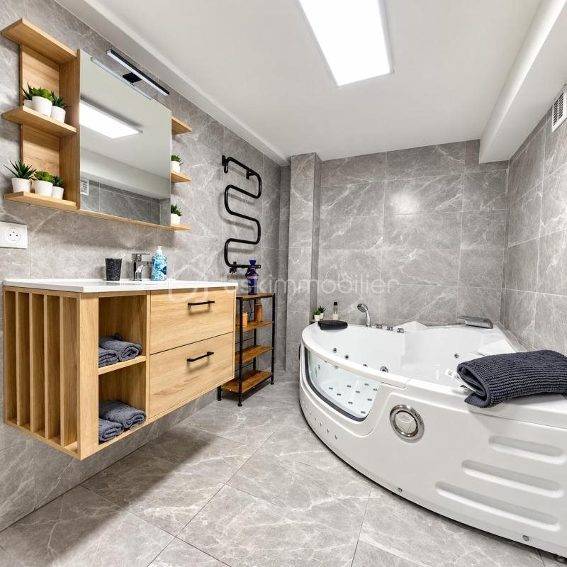 Appartement à louer, 52m², Nice