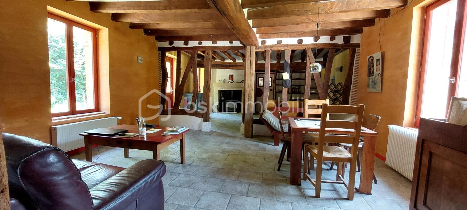 Maison à vendre, 175m², Chambon-la-Forêt