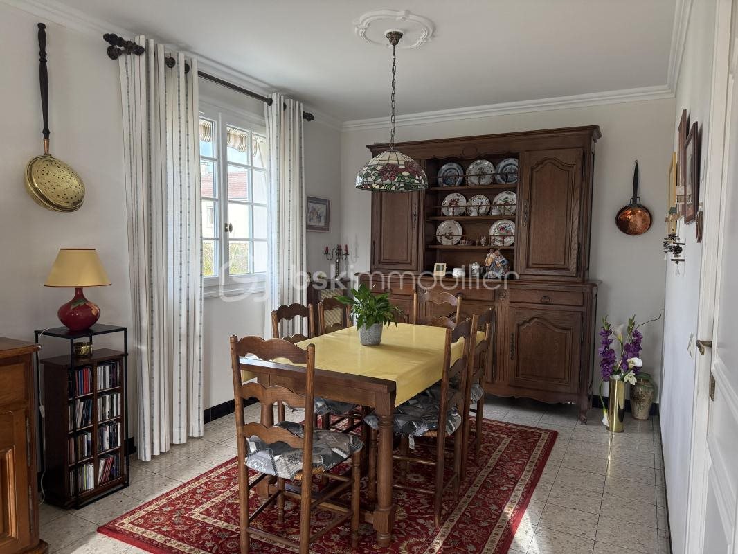 Maison à vendre, 130m², Lisieux