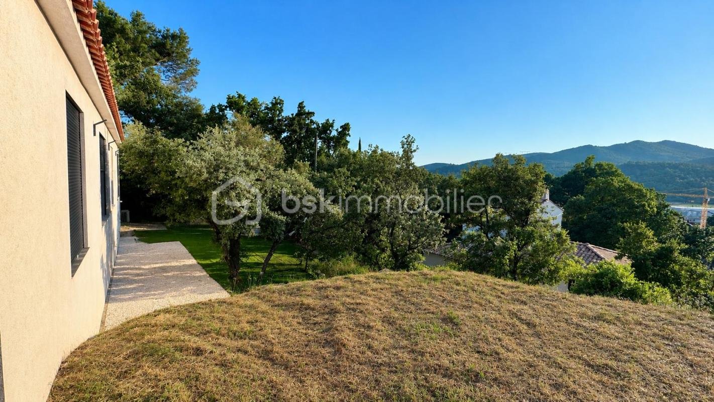 Maison à vendre, 130m², Flassans-sur-Issole