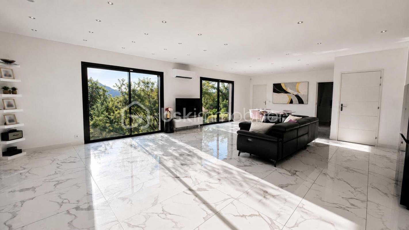 Maison à vendre, 130m², Flassans-sur-Issole