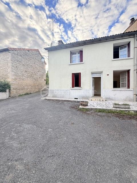 Maison à vendre, 85m², Aunac