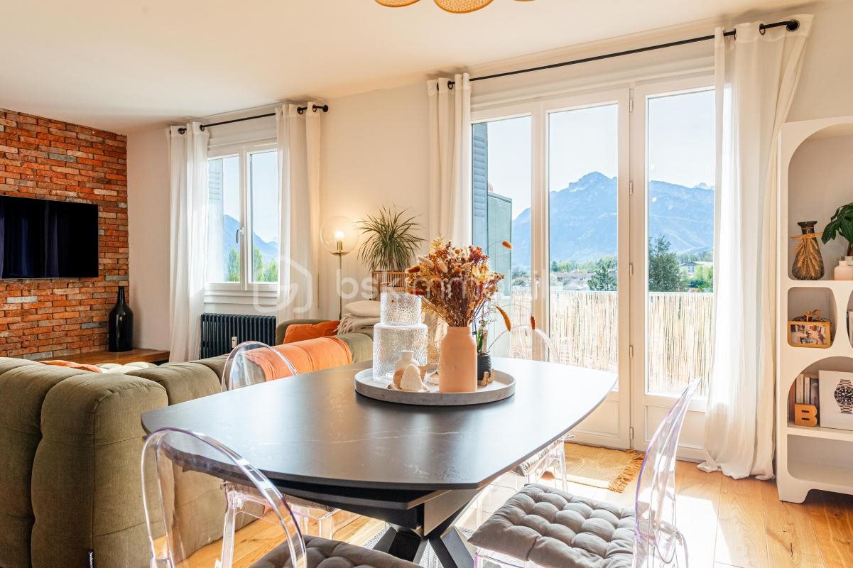 Appartement à vendre, 70m², La Roche-sur-Foron