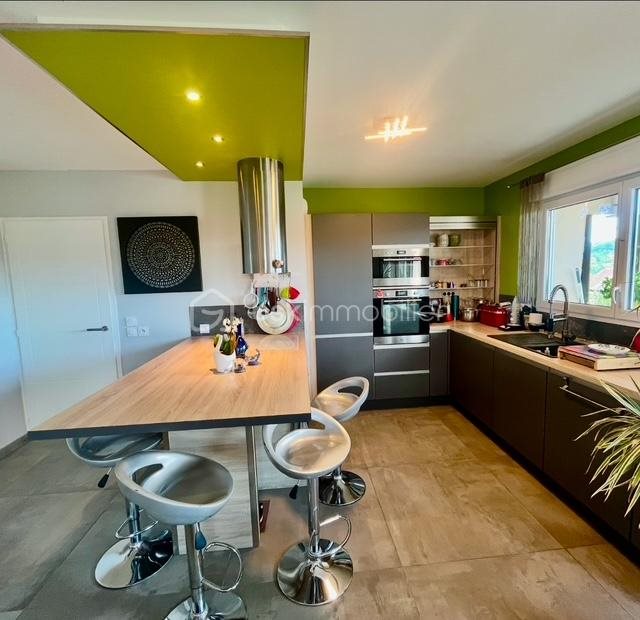 Appartement à vendre, 79m², Chapeiry