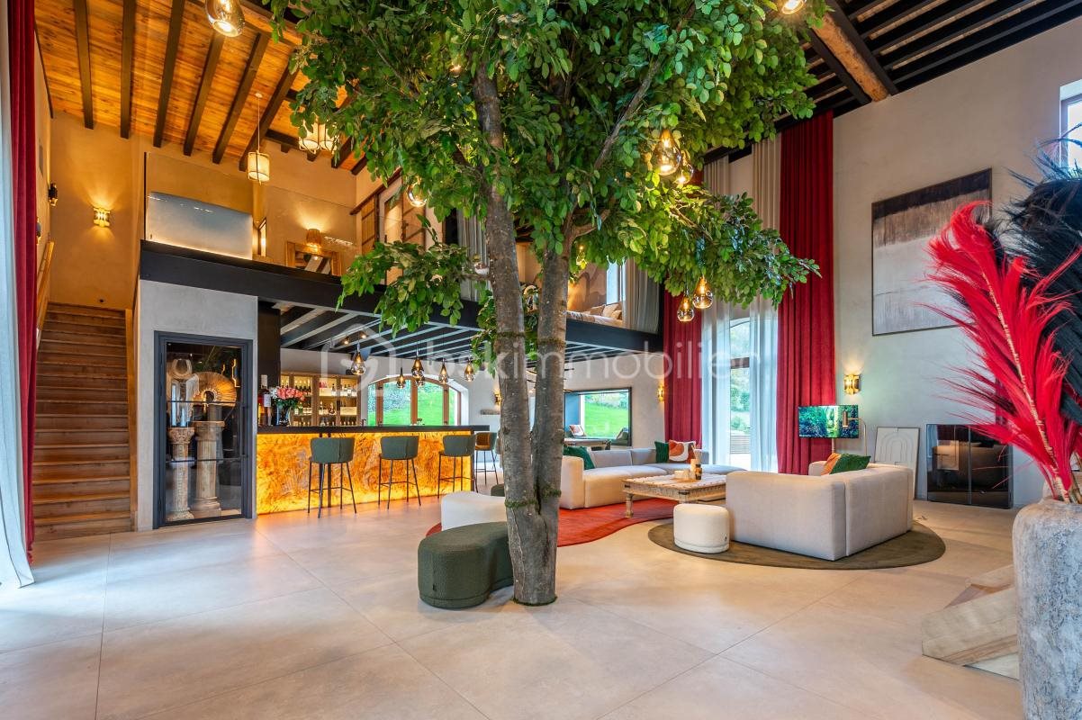 Maison à vendre, 303m², Sévrier