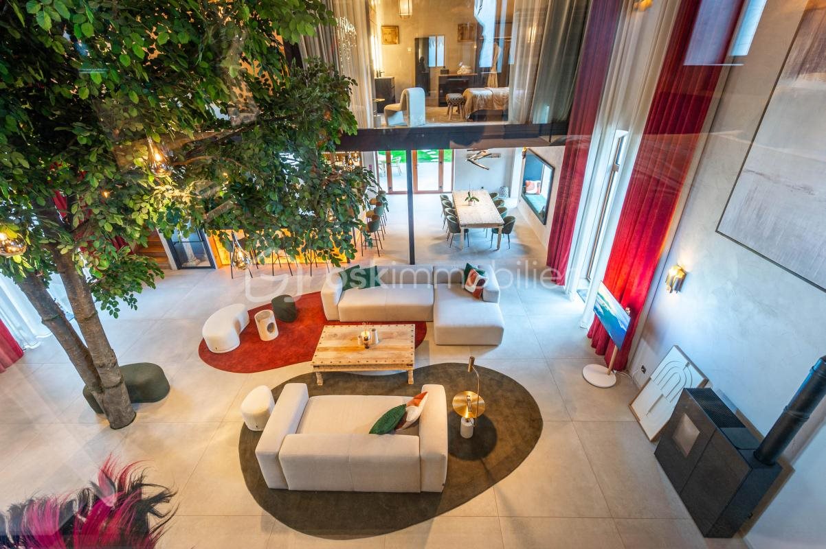 Maison à vendre, 303m², Sévrier