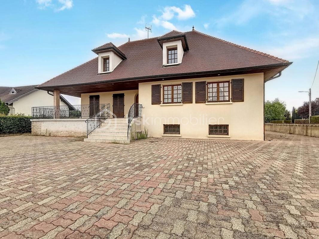 Maison à vendre, 234m², Tavaux