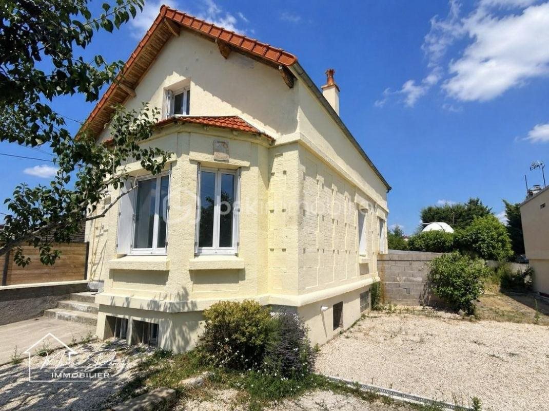 Maison à vendre, 125m², Cerny