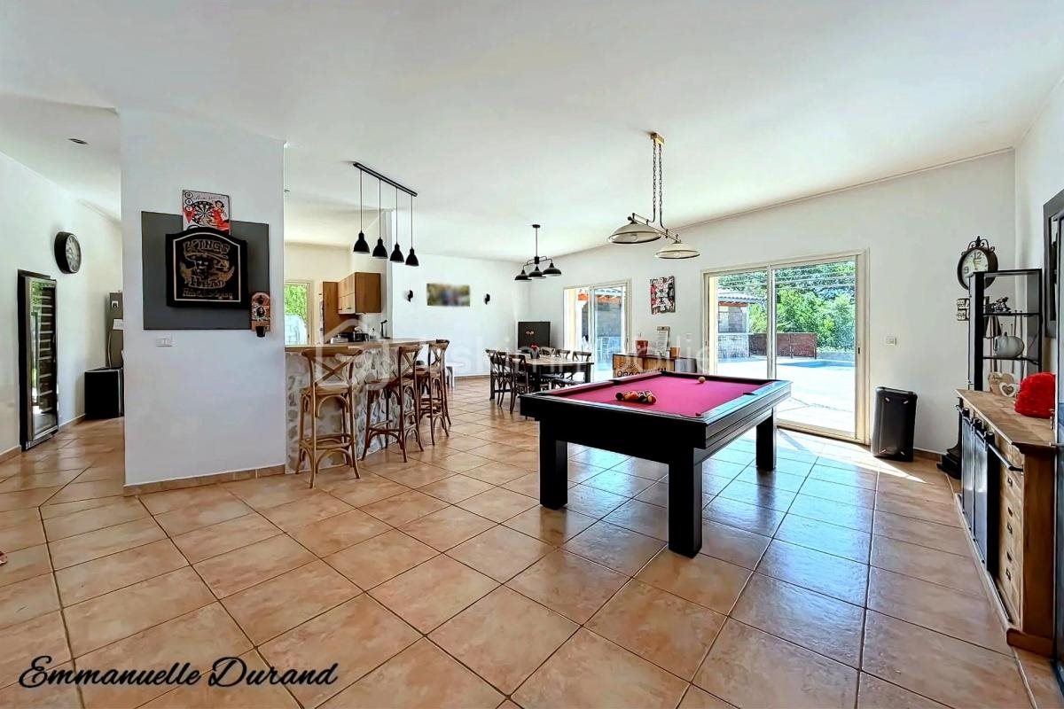 Maison à vendre, 158m², Suze-la-Rousse