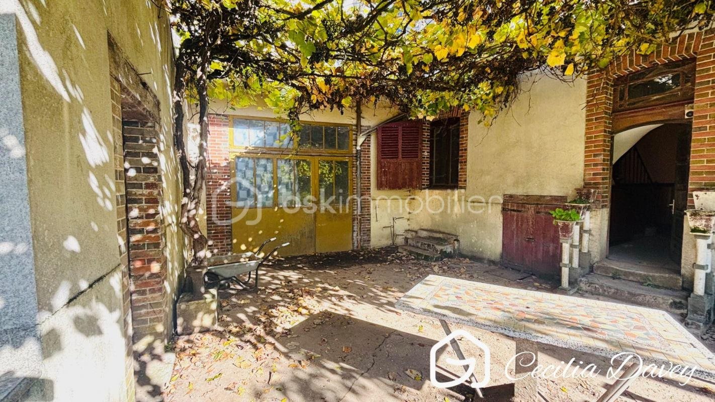Maison à vendre, 250m², Villeneuve-sur-Yonne