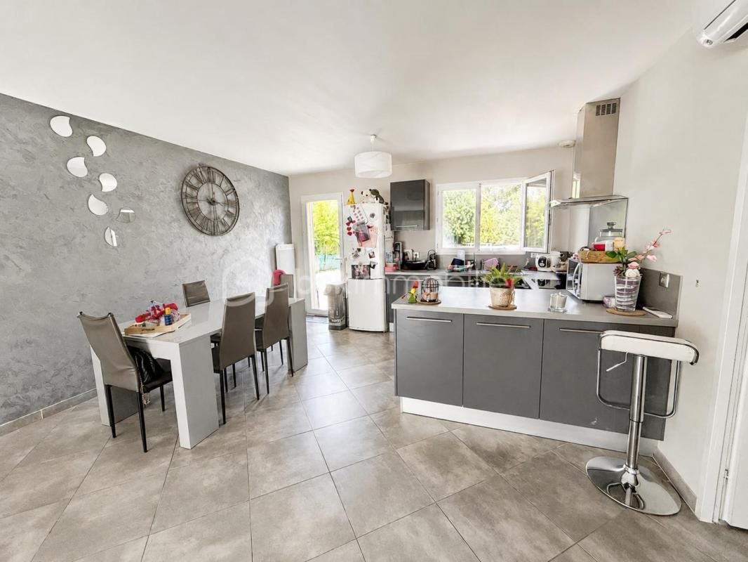 Maison à vendre, 116m², Solliès-Pont