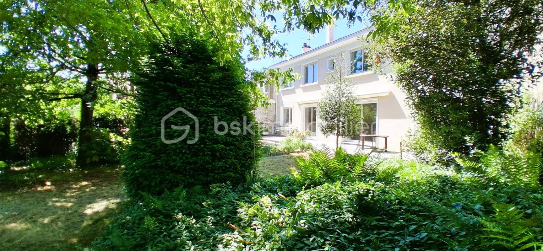 Maison à vendre, 272m², Secondigny