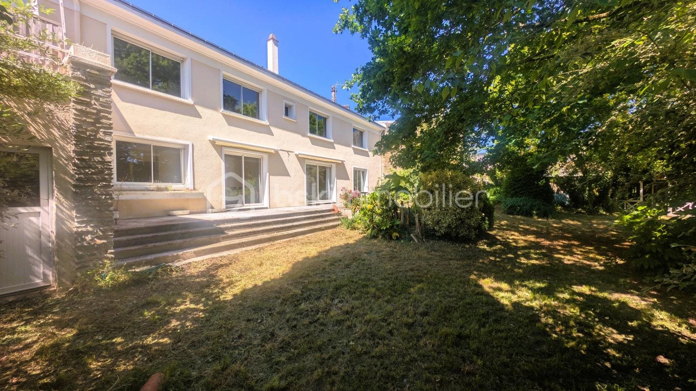 Maison à vendre, 272m², Secondigny