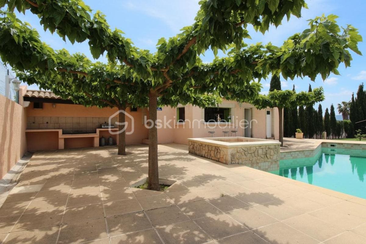 Maison à vendre, 187m², Clarensac