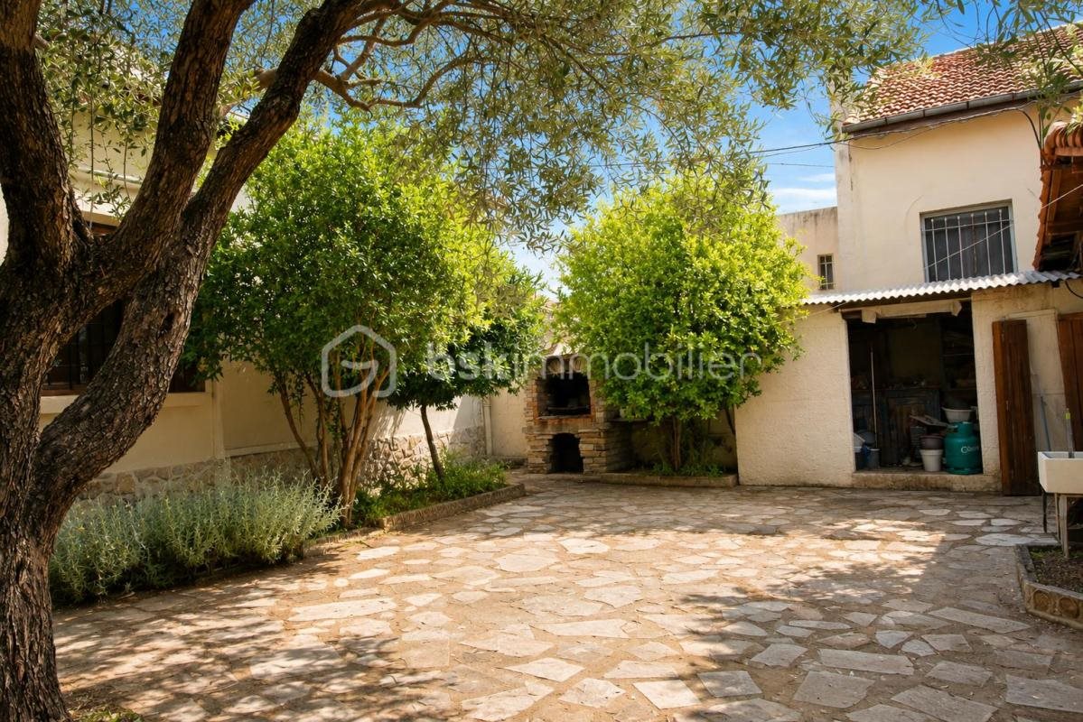 Maison à vendre, 83m², Nîmes