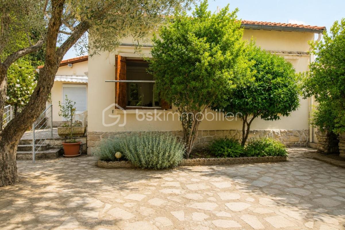 Maison à vendre, 83m², Nîmes