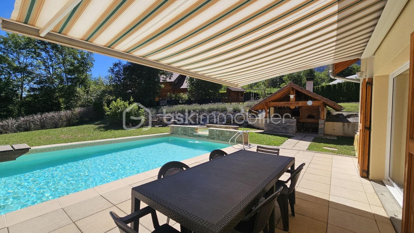 Maison à vendre, 211m², Manteyer