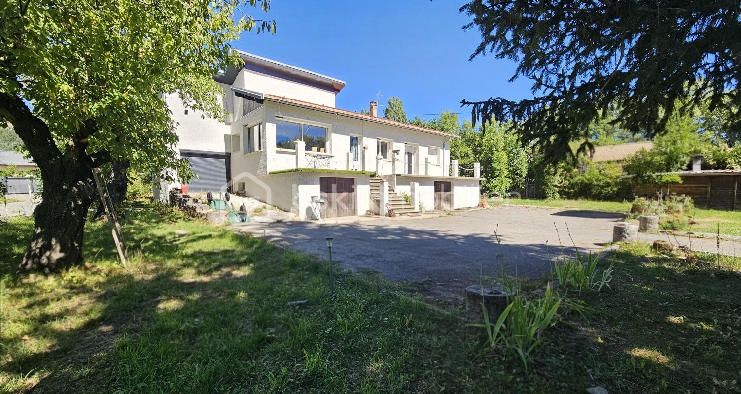Maison à vendre, 125m², La Freissinouse