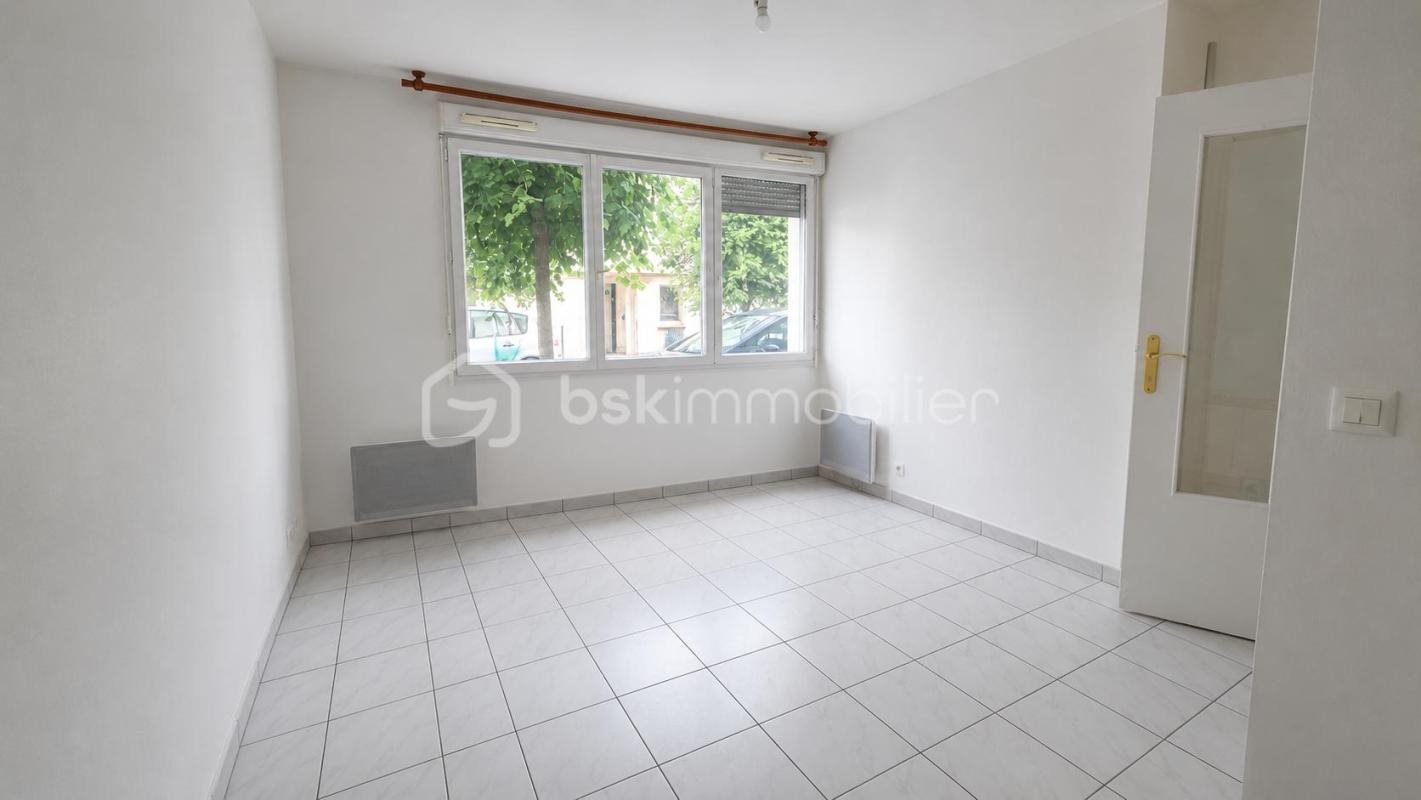 Appartement à vendre, 21m², Evry