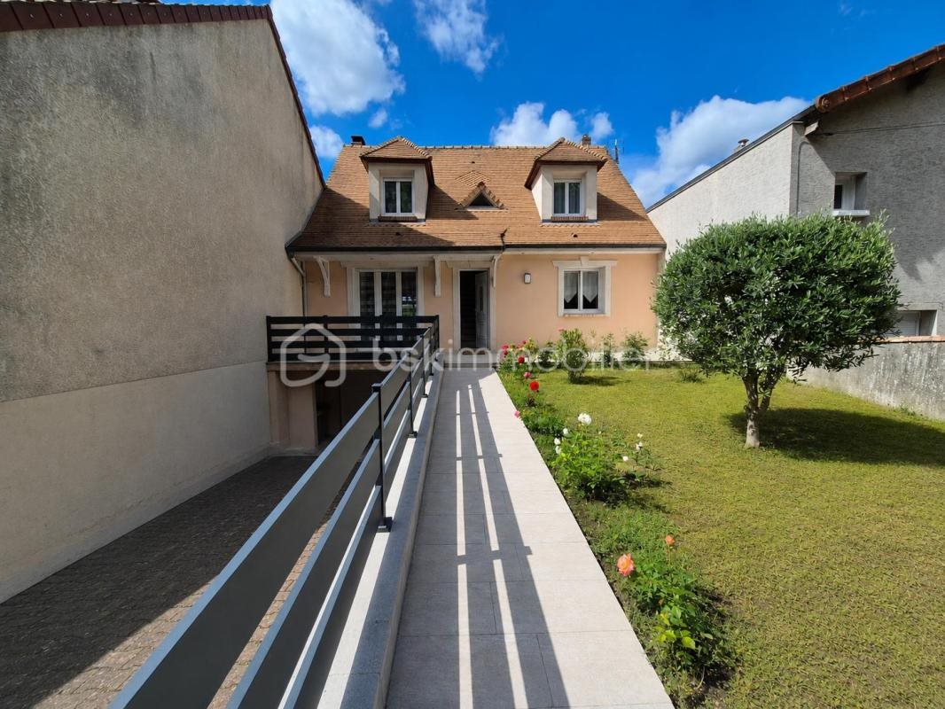 Maison à vendre, 130m², La Norville