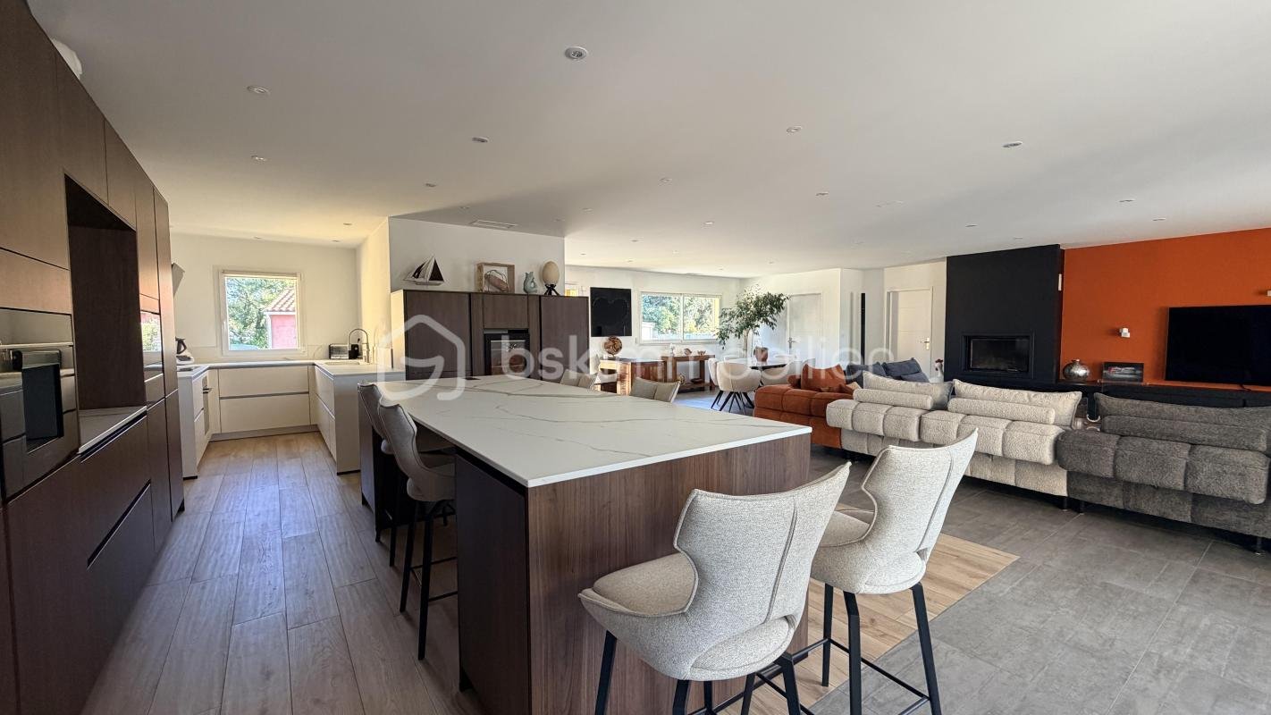 Maison à vendre, 318m², Pézilla-la-Rivière