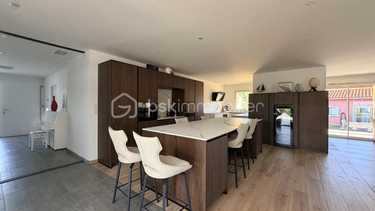 Maison à vendre, 318m², Pézilla-la-Rivière