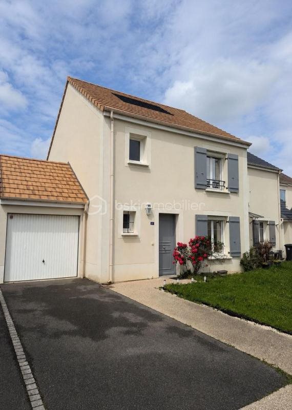 Maison à vendre, 95m², Fontenay-le-Vicomte