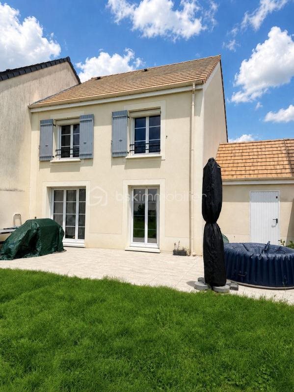 Maison à vendre, 95m², Fontenay-le-Vicomte