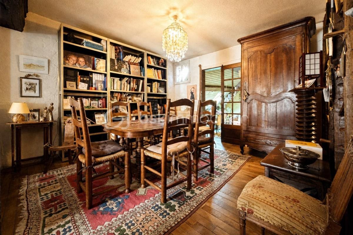 Maison à vendre, 375m², Saint-Germain-les-Belles