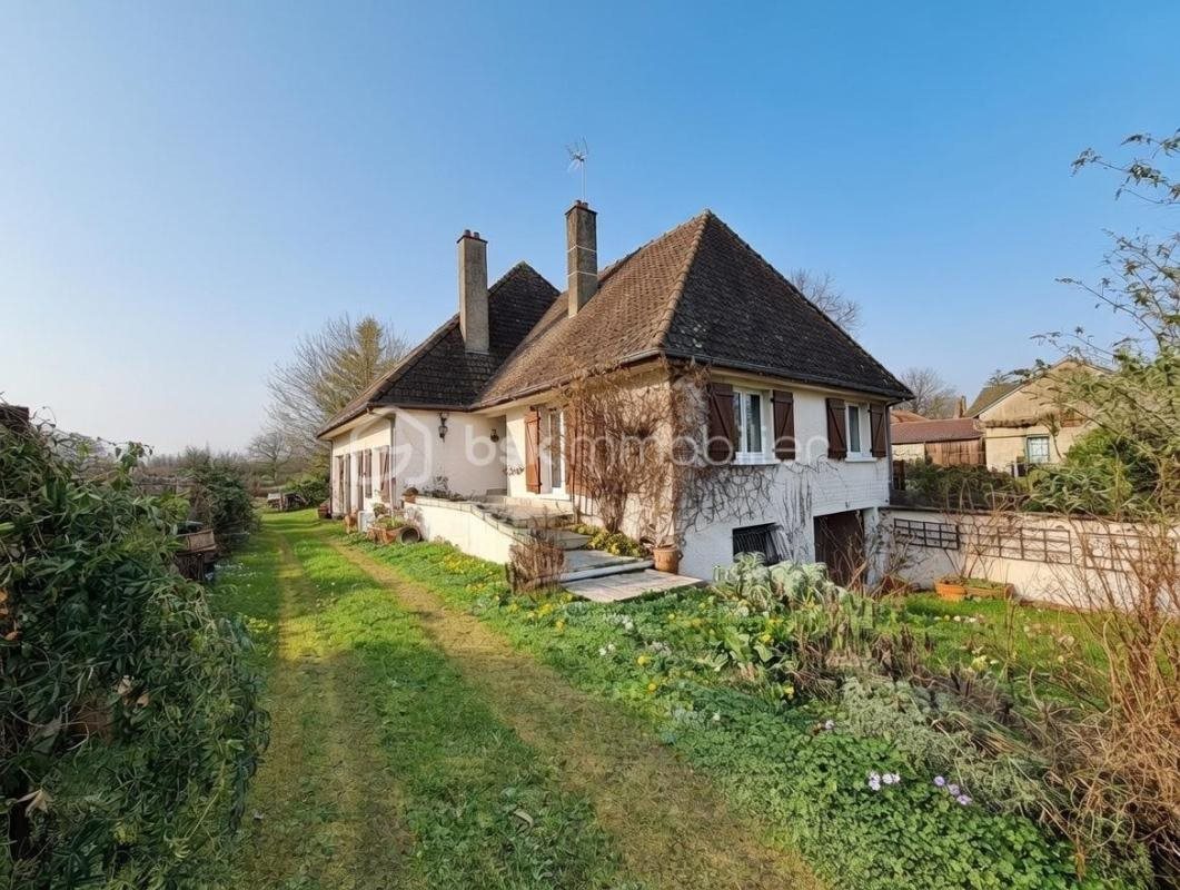 Maison à vendre, 184m², Lussac-les-Églises