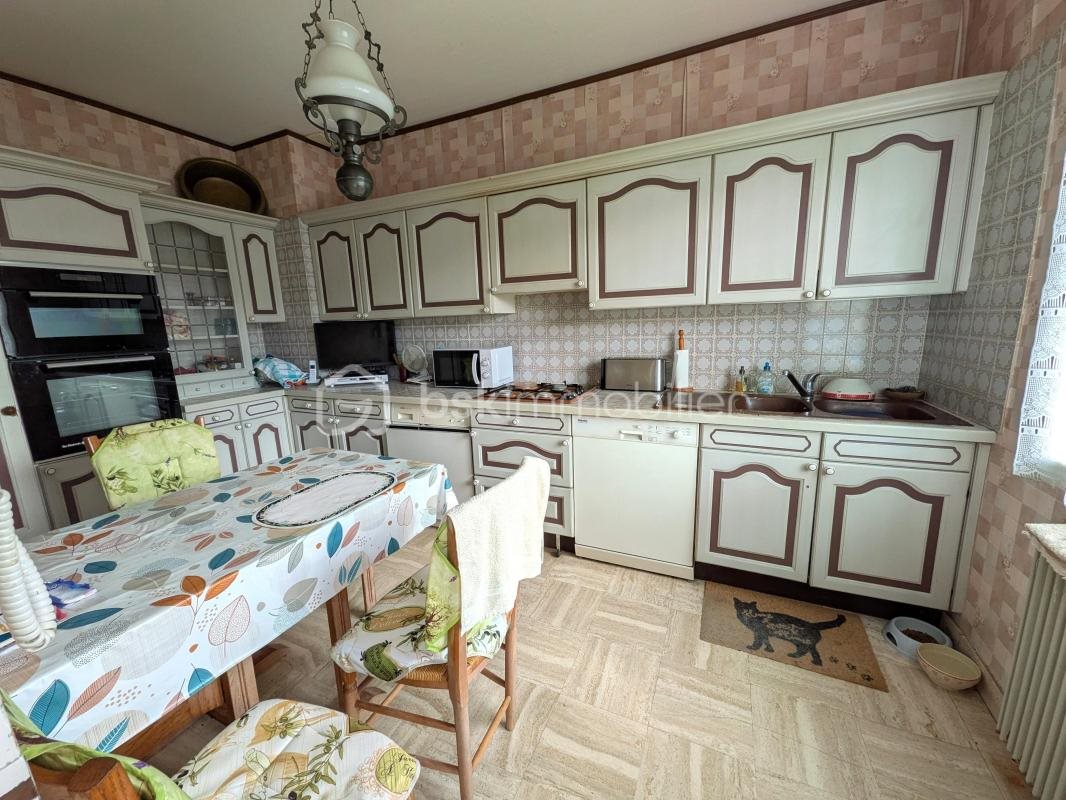 Maison à vendre, 163m², Saint-Hilaire-du-Harcouët