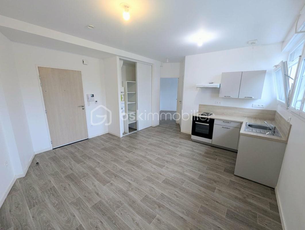 Appartement à louer, 41m², Fougères