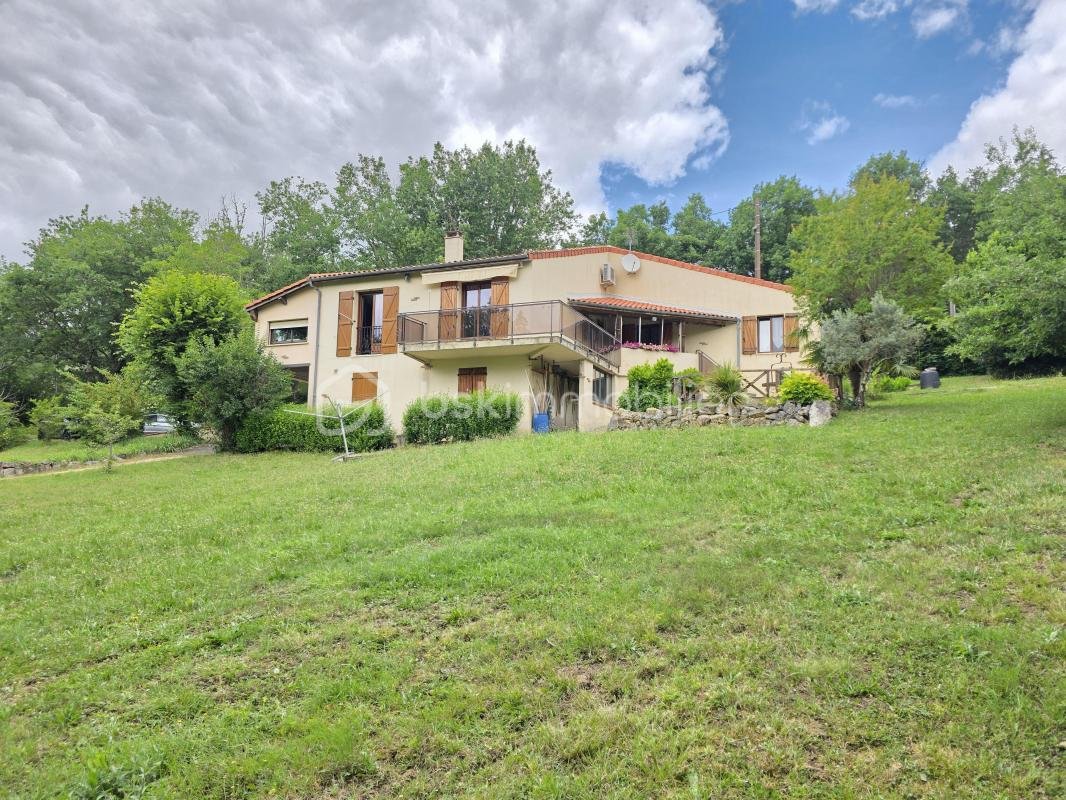 Maison à vendre, 140m², Sainte-Colombe-en-Bruilhois