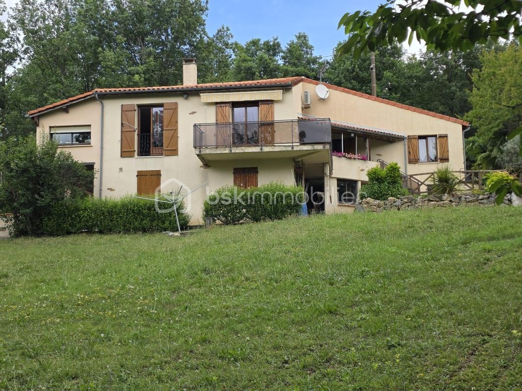 Maison à vendre, 140m², Sainte-Colombe-en-Bruilhois