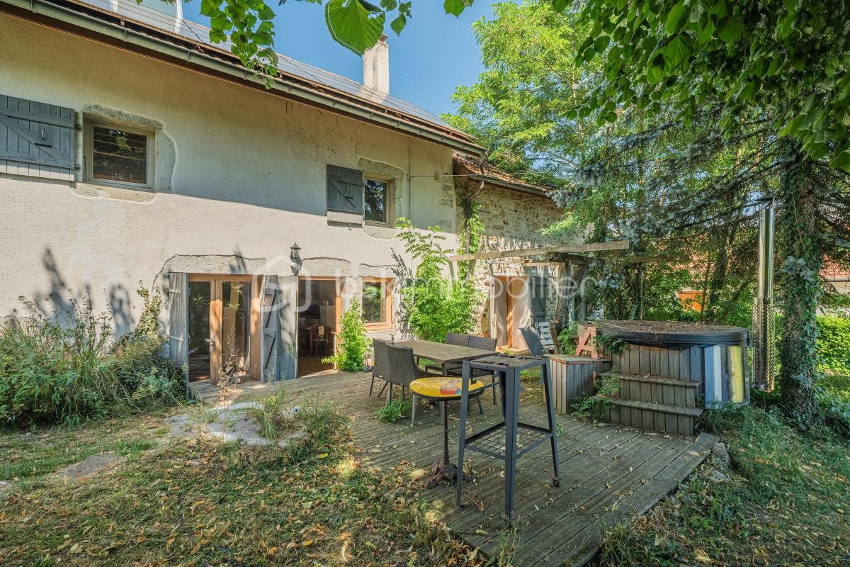 Maison à vendre, 122m², Saint-Pierre-de-Curtille